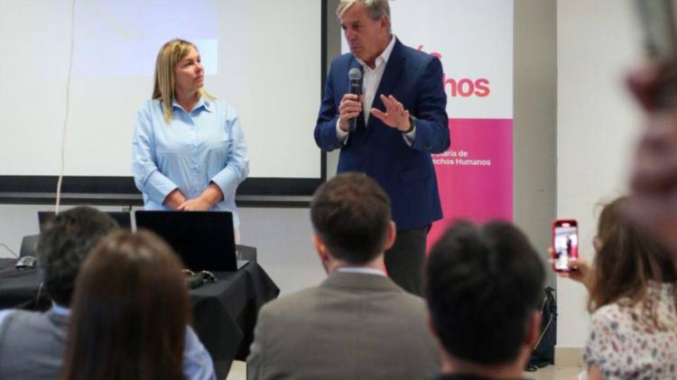 Provincia capacitó en materia de Derechos Humanos a más de 150 personas