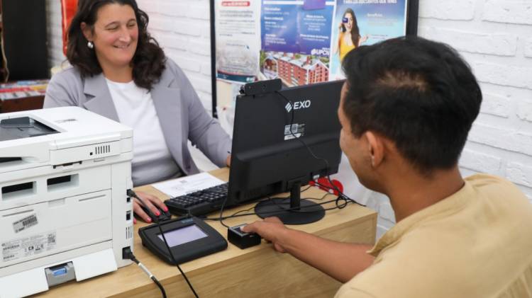 Provincia inauguró una oficina del Registro Civil en la Costanera Oeste de la ciudad de Santa Fe