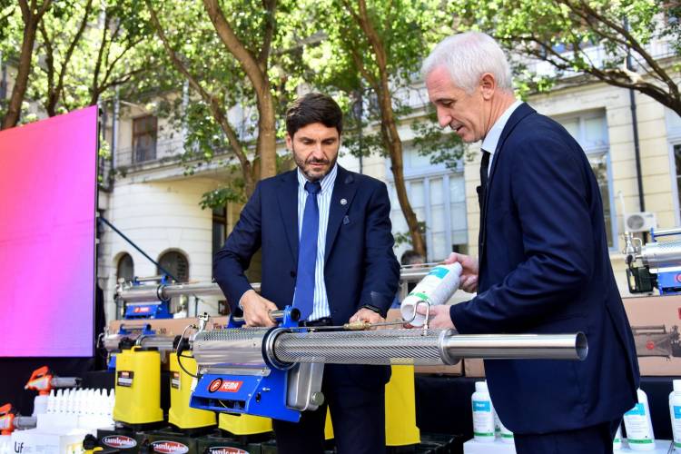 Pullaro: “Santa Fe es la provincia mejor preparada del país para hacer frente a la problemática del dengue”   