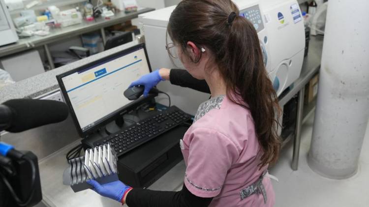 El laboratorio del Cemafé moderniza su equipamiento para fortalecer la respuesta en el centro-norte de la provincia