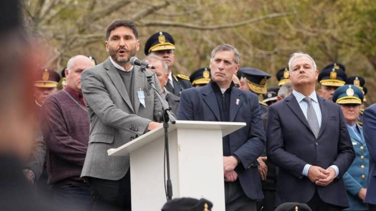 Pullaro: “Nuestra Policía ha seguido un método que trajo paz y seguridad, y está cambiando la historia de la provincia”