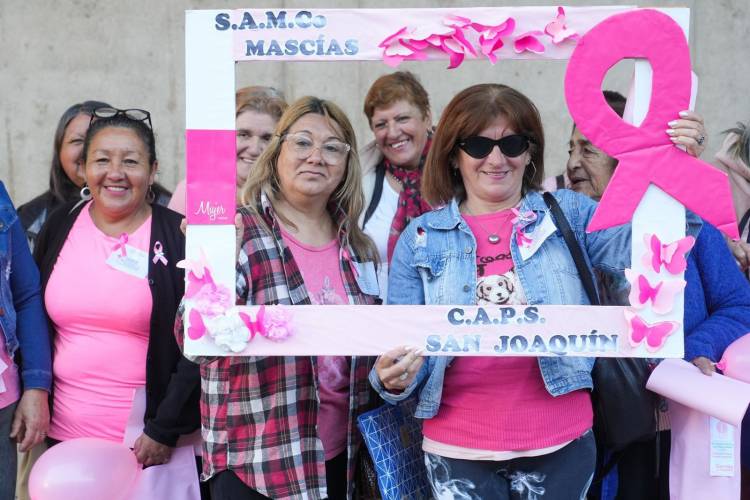 Octubre Rosa: Provincia realiza estudios a mujeres de 50 a 70 años con traslados gratuitos al Cemafe
