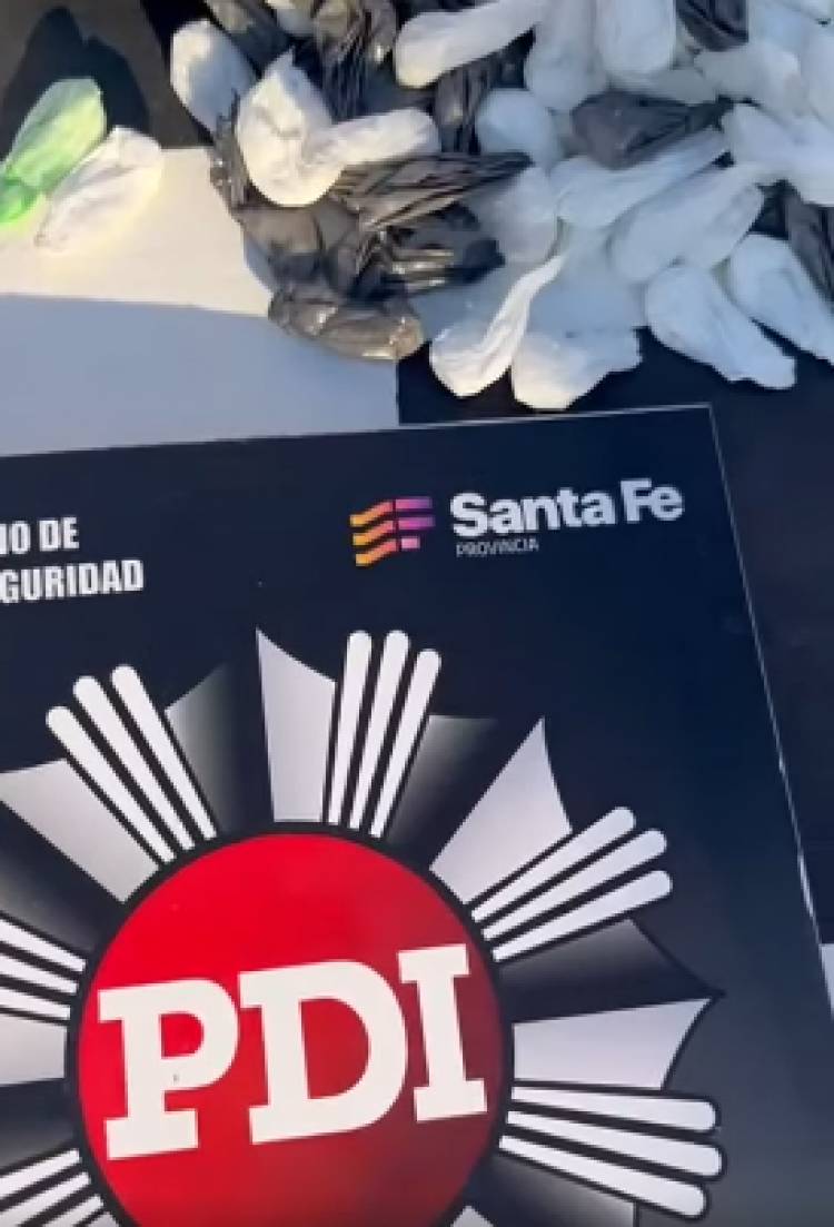 SAN JUSTO : PDI REALIZÓ 16 ALLANAMIENTOS Y DETUVO A MÁS DE 10 PERSONAS POR MICROTRÁFICO*