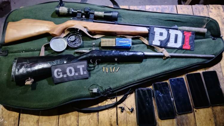 Diez detenidos por microtráfico en San Justo: secuestraron drogas, armas, dinero y teléfonos celulares