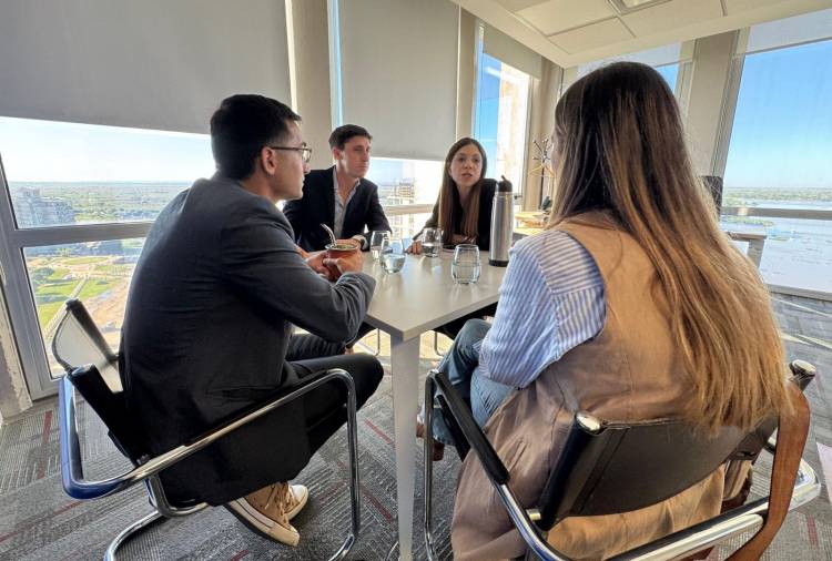 Provincia invierte $ 839 millones en el nuevo tendido eléctrico de Villa Añatí, en Rincón