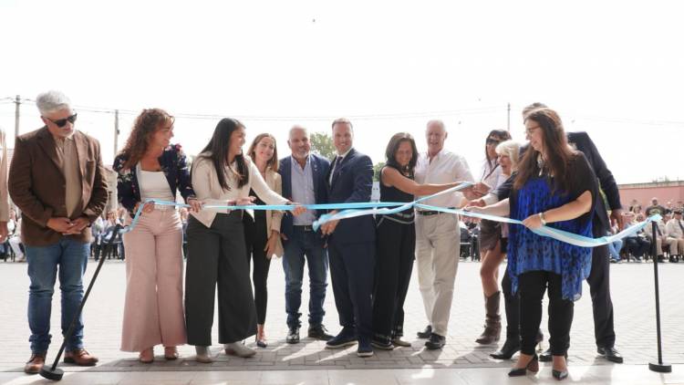 De obra paralizada a nuevo polo educativo: la Provincia terminó el Profesorado Nº 3 de Villa Constitución tras años de espera