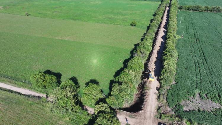 La Provincia mejora los drenajes hídricos con obras en el Canal Sur de Esperanza