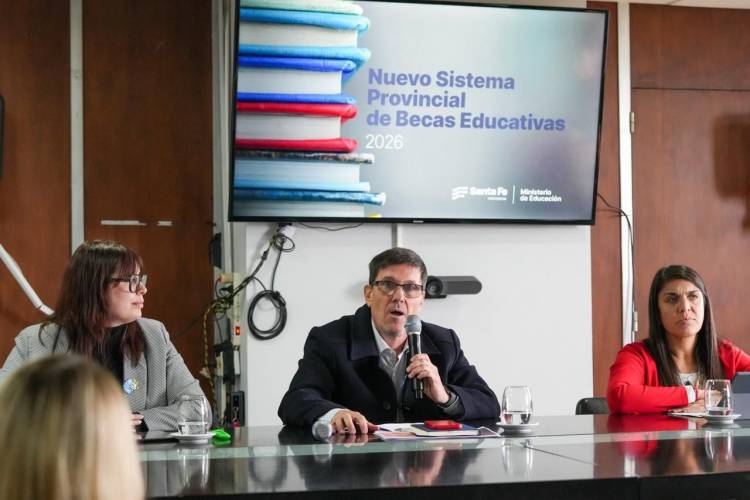 Educación presentó el Sistema Provincial de Becas, destacó el alcance de las políticas territoriales y anunció el traslado y concurso de Inicial, Primaria y Especial