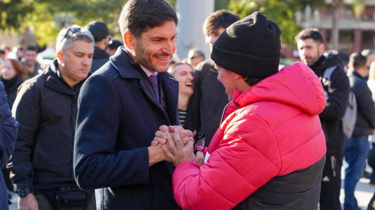 Pullaro: “Las ideas del Brigadier López siguen vigentes en un país que se dice federal, pero que no reparte los recursos con las provincias”